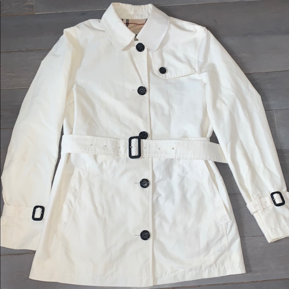 Burberry London short rain jacket 4